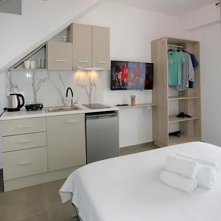 Ar Nikiti (Sithonia)