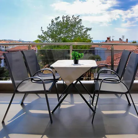 Ar * Nikiti (Sithonia)